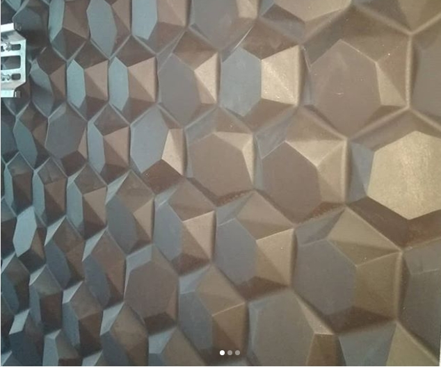 Примеры использования 3D панелей "УЛЕЙ в интерьере: